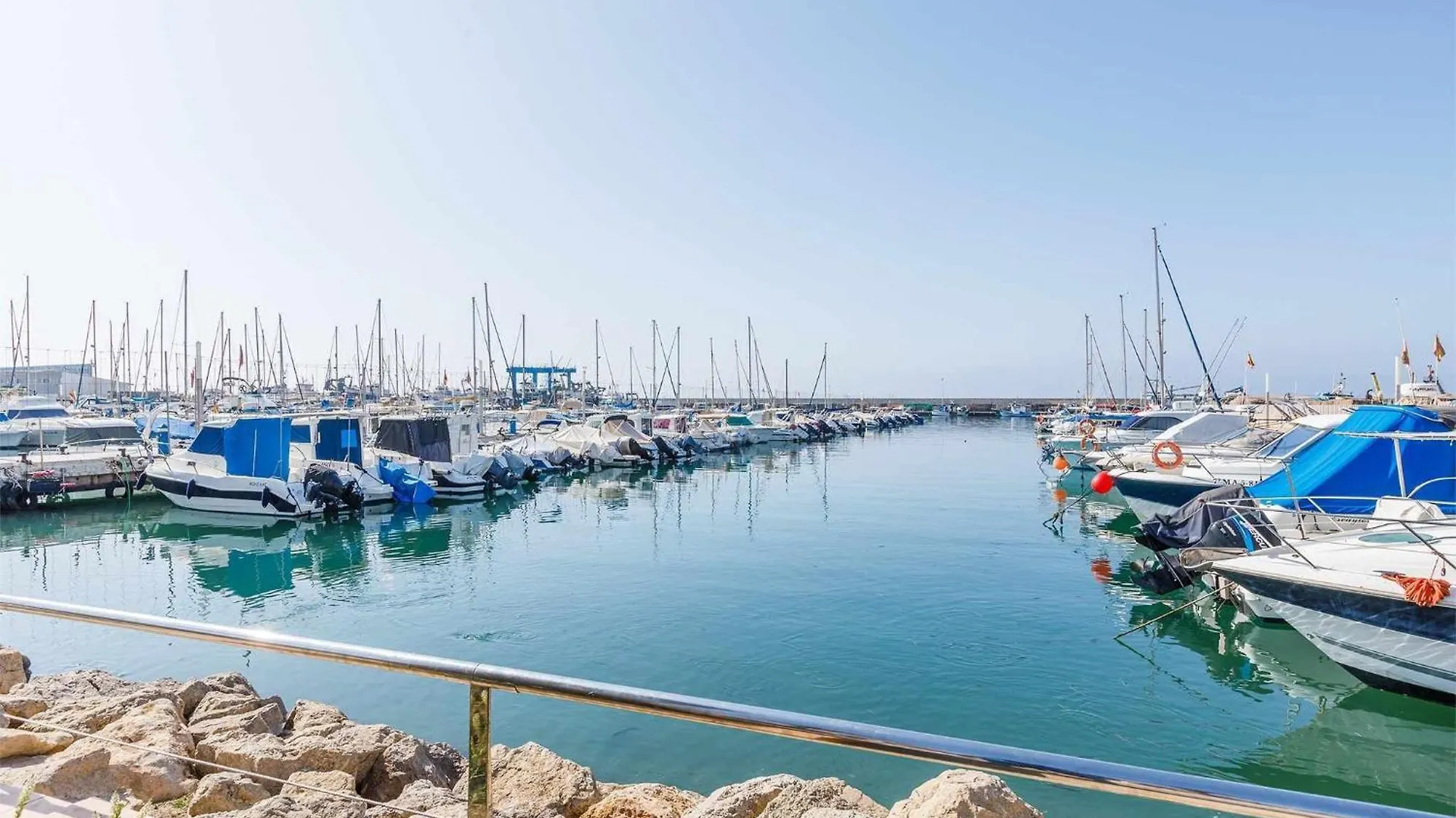 A&N Seaport 1B Apartment Caleta De Velez 0*,  Spain